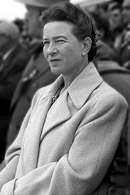Simone de Beauvoir in Peking 1956